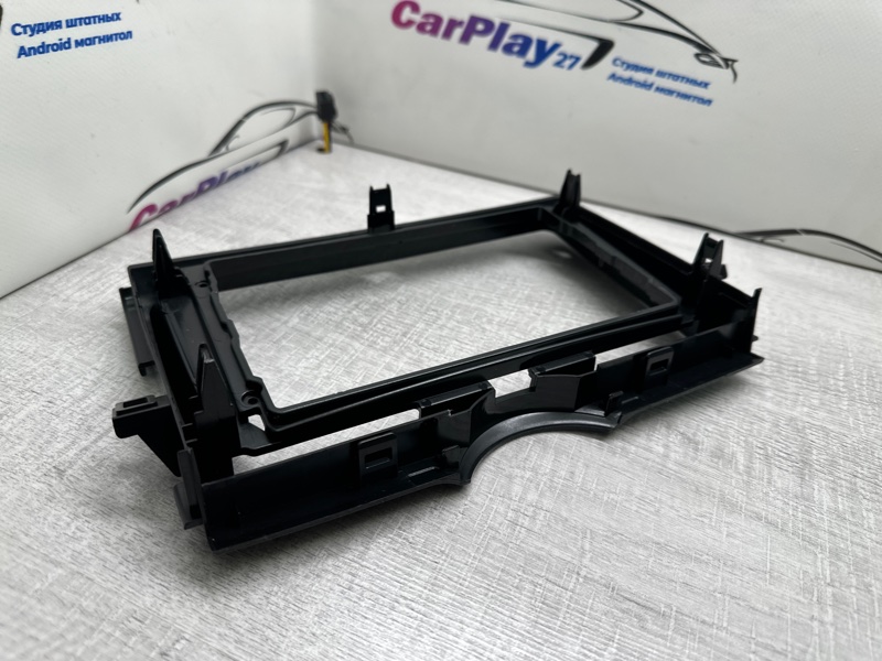 Переходная рамка магнитолы