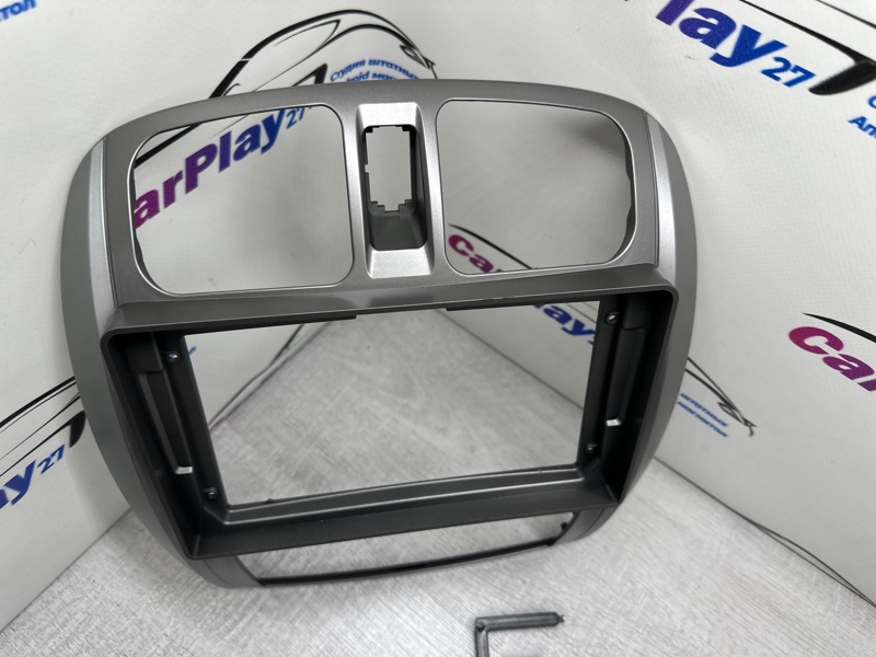 Переходная рамка магнитолы