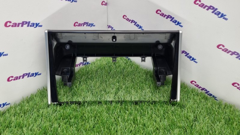 Переходная рамка магнитолы