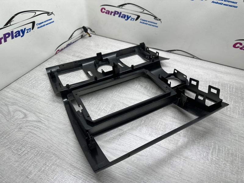 Переходная рамка магнитолы