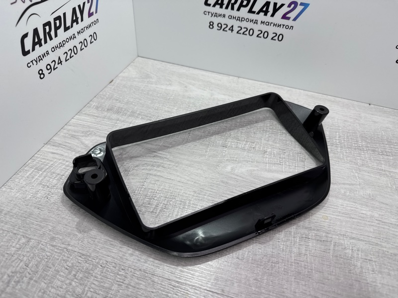 Переходная рамка магнитолы