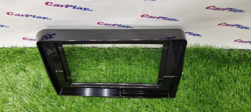 Переходная рамка магнитолы