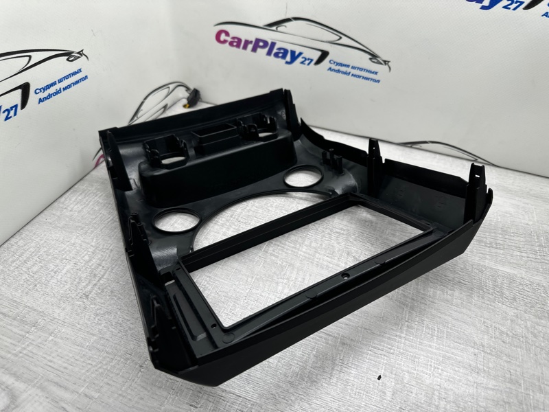 Переходная рамка магнитолы