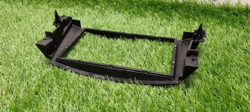 Переходная рамка магнитолы