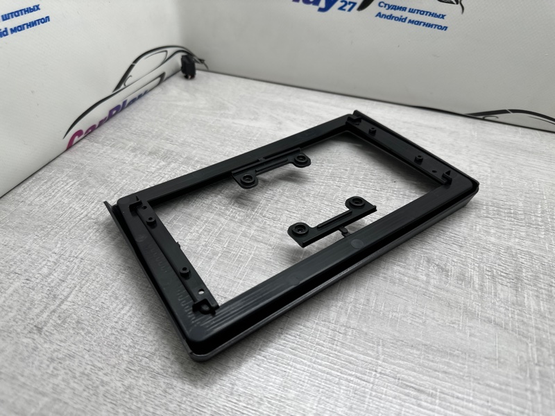 Переходная рамка магнитолы