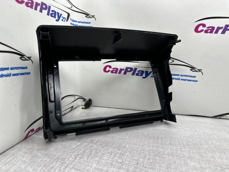 Переходная рамка магнитолы