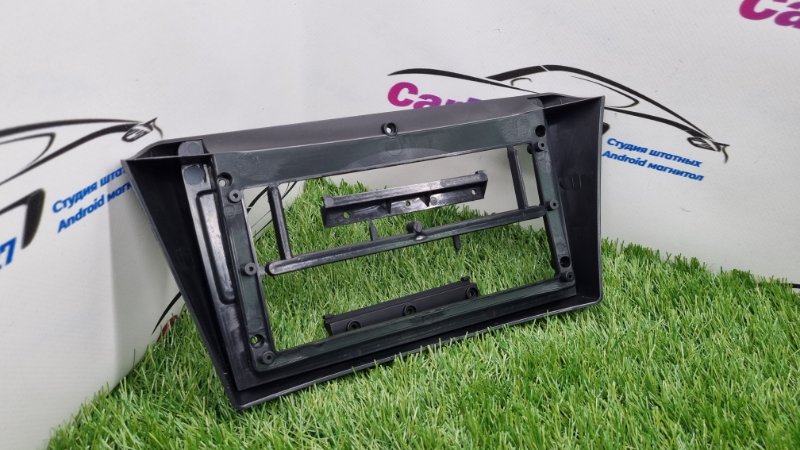 Переходная рамка магнитолы