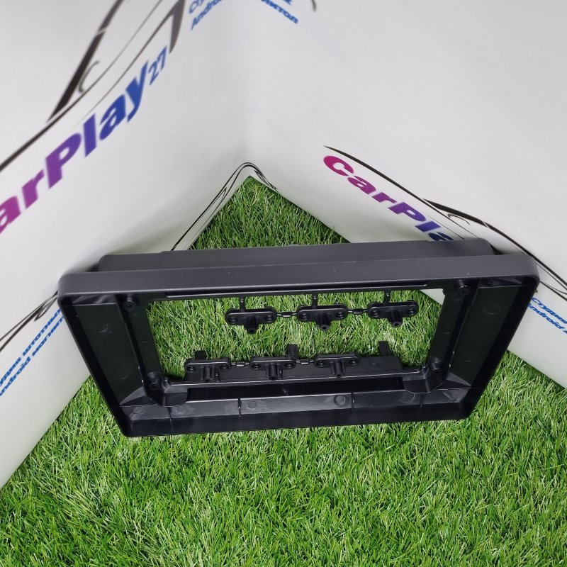 Переходная рамка магнитолы