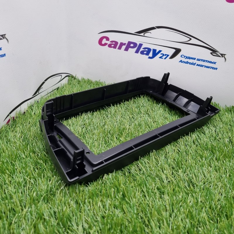 Переходная рамка магнитолы