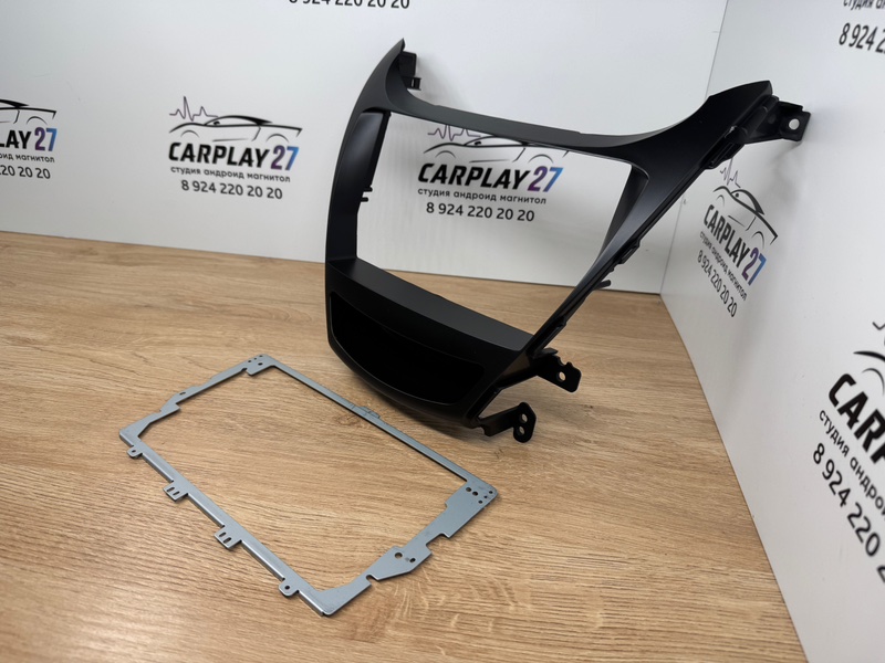 Переходная рамка магнитолы