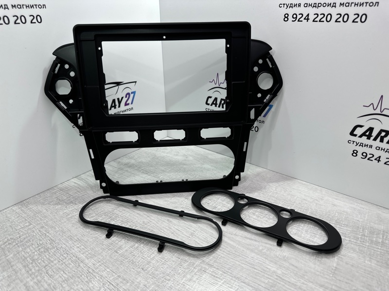 Переходная рамка магнитолы