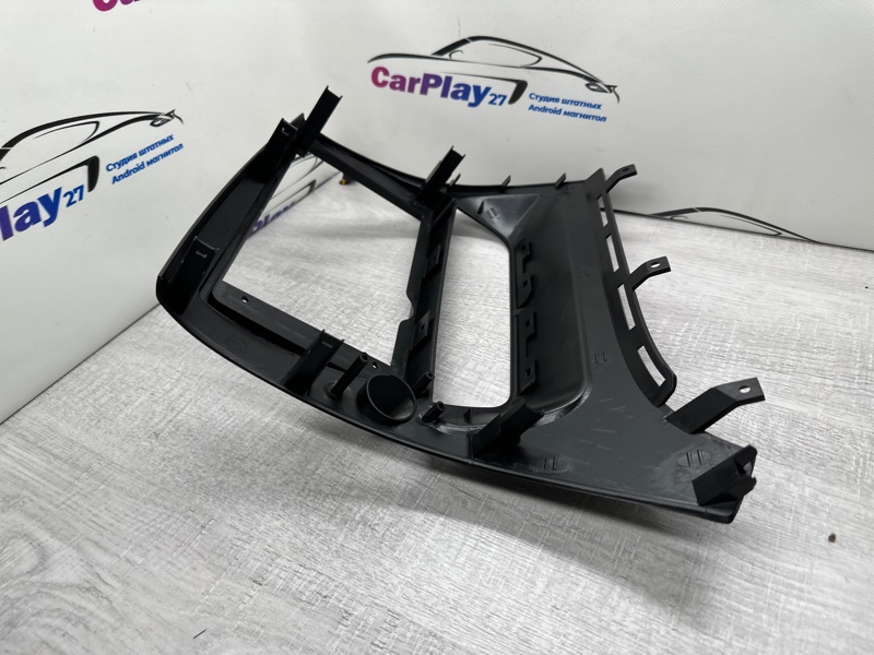 Переходная рамка магнитолы