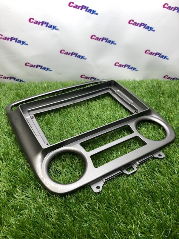 Переходная рамка магнитолы