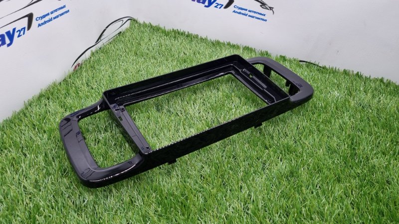 Переходная рамка магнитолы