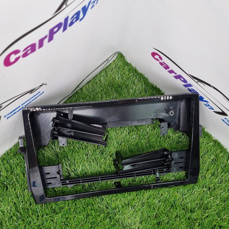 Переходная рамка магнитолы