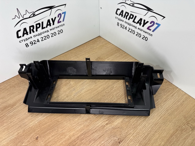 Переходная рамка магнитолы