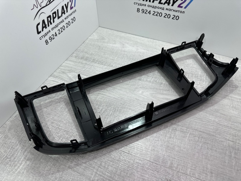 Переходная рамка магнитолы