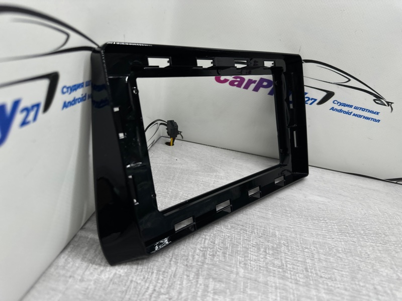 Переходная рамка магнитолы