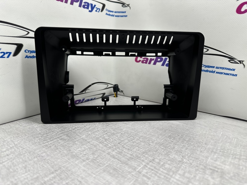 Переходная рамка магнитолы