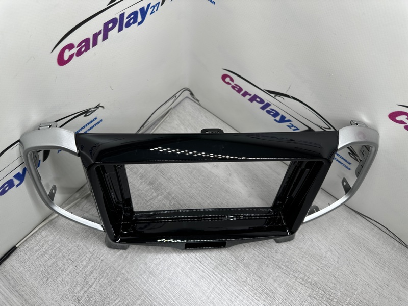 Переходная рамка магнитолы