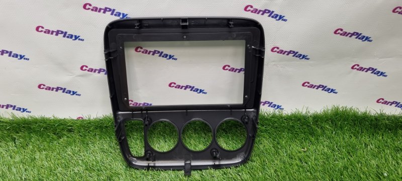 Переходная рамка магнитолы