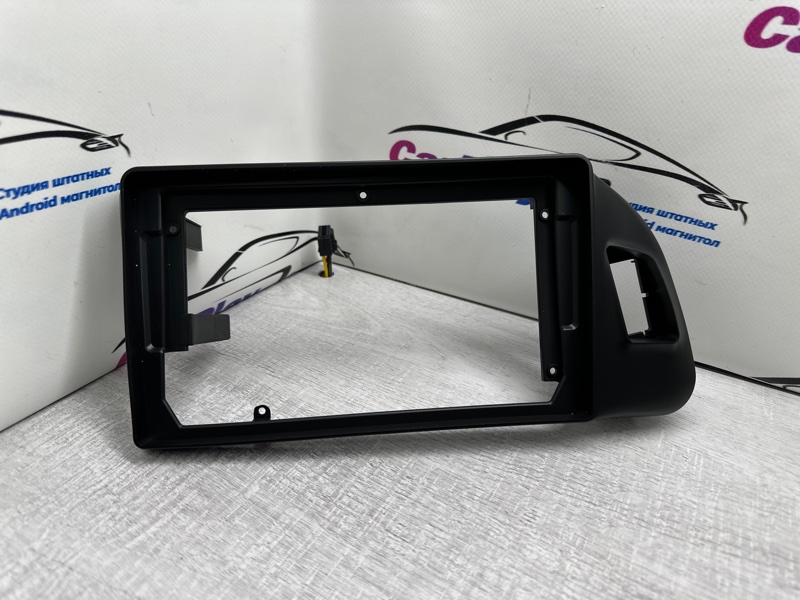 Переходная рамка магнитолы