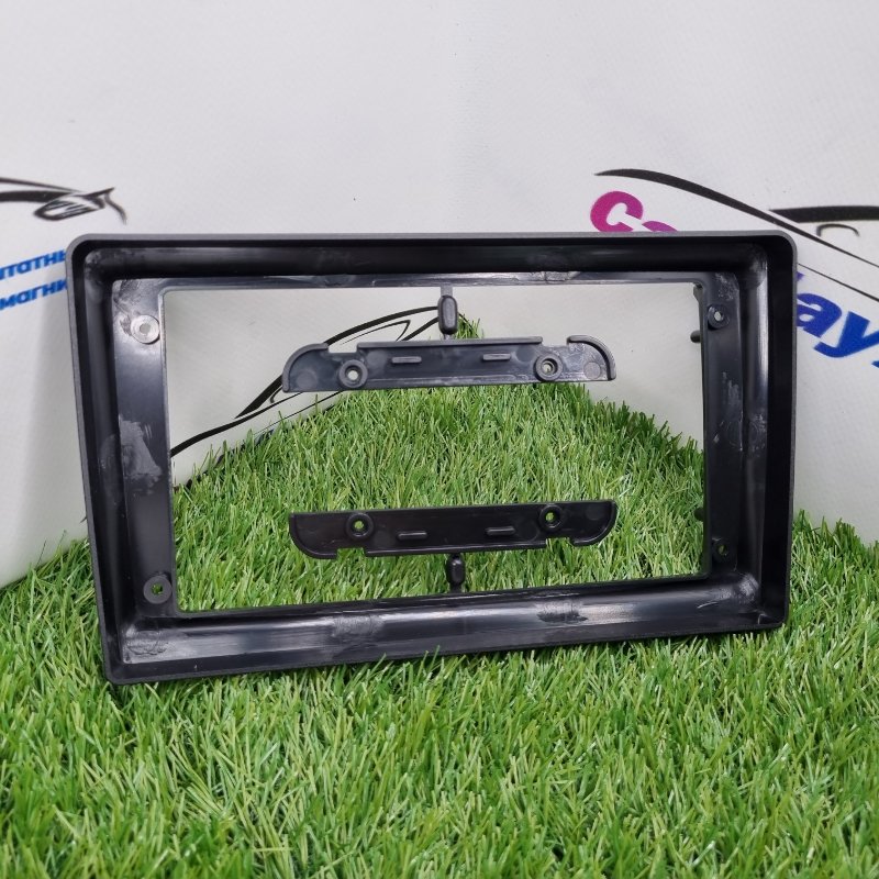 Магнитола штатная Toyota Ipsum 2001