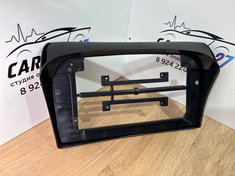 Переходная рамка магнитолы