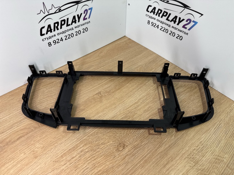 Переходная рамка магнитолы