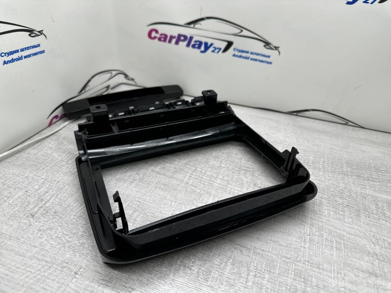 Переходная рамка магнитолы