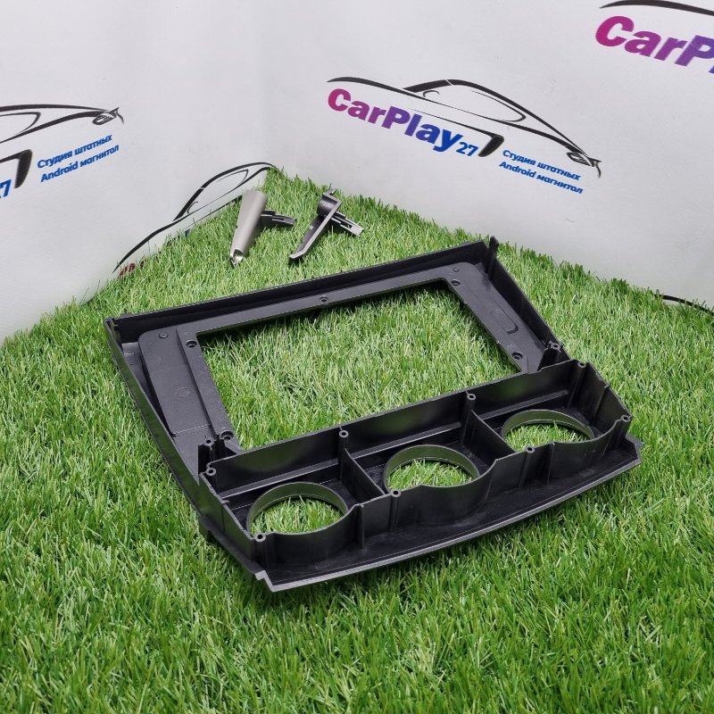 Переходная рамка магнитолы