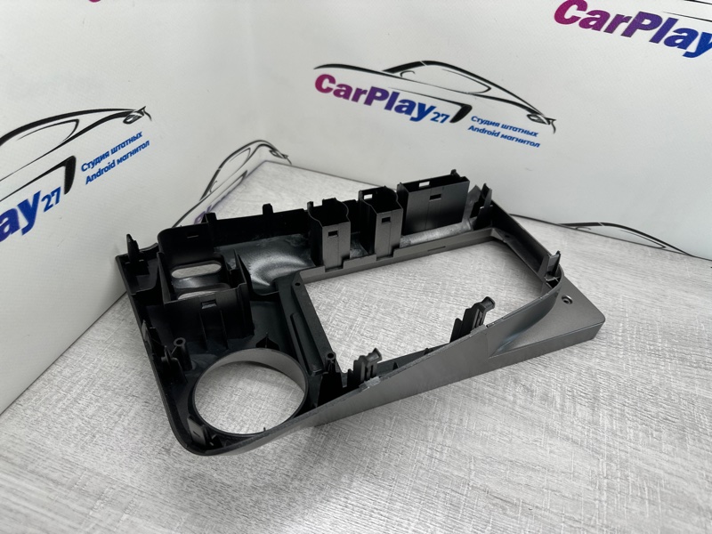 Переходная рамка магнитолы