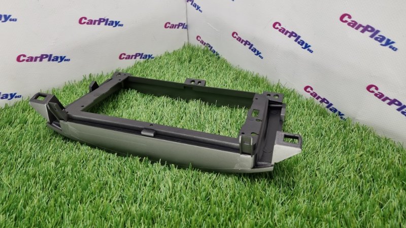 Переходная рамка магнитолы