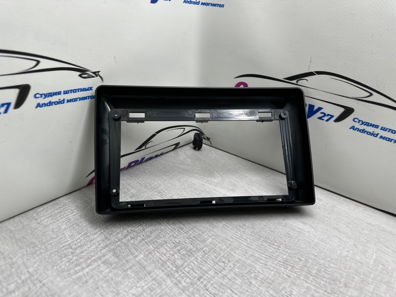 Переходная рамка магнитолы