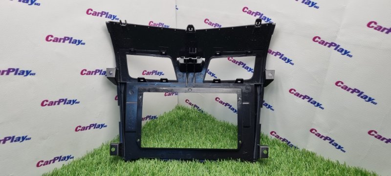 Переходная рамка магнитолы