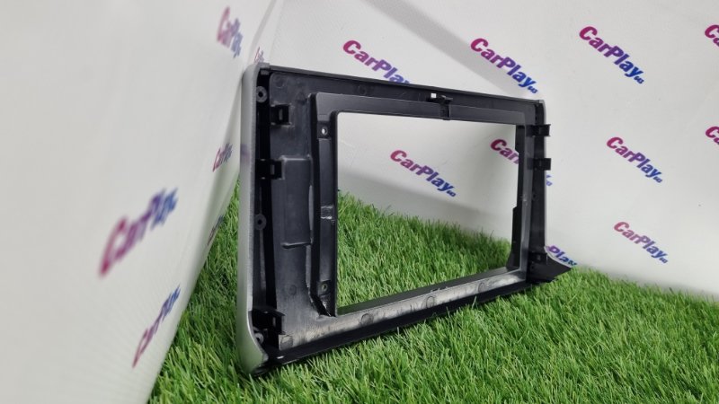 Переходная рамка магнитолы