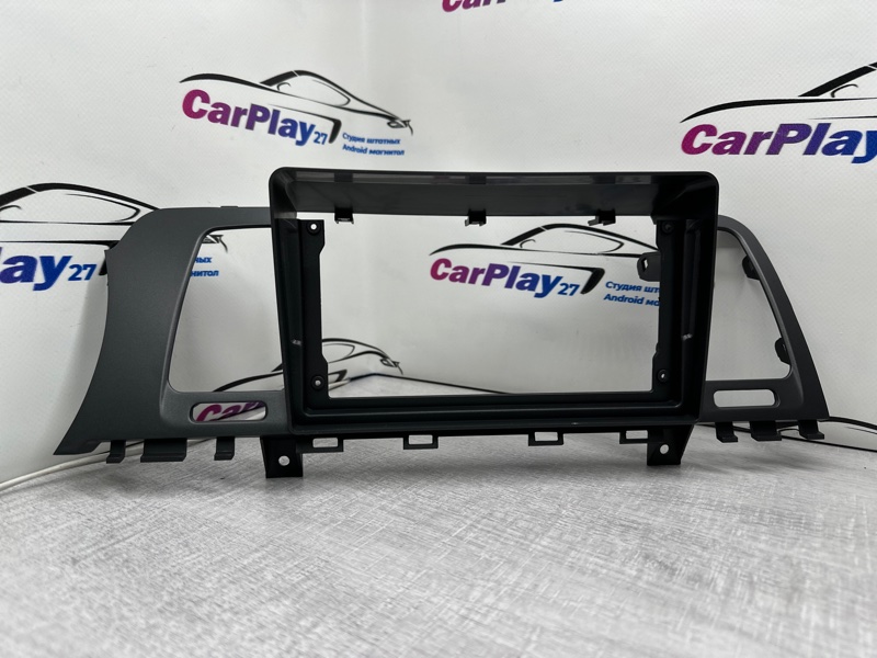 Переходная рамка магнитолы