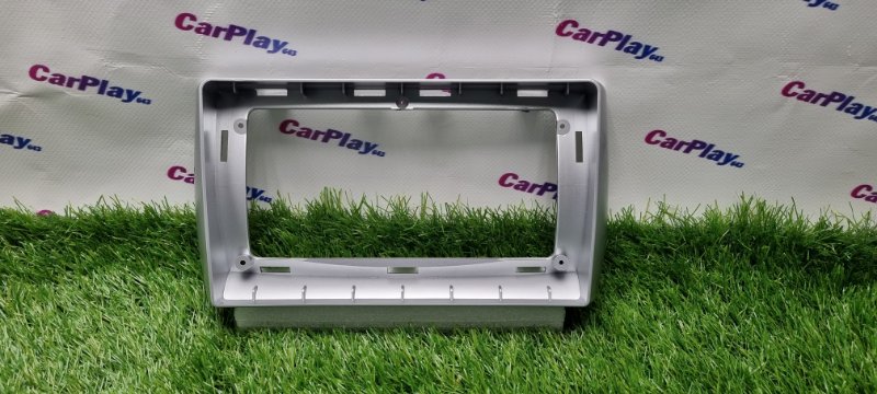 Переходная рамка магнитолы