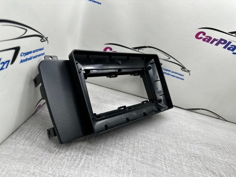 Переходная рамка магнитолы