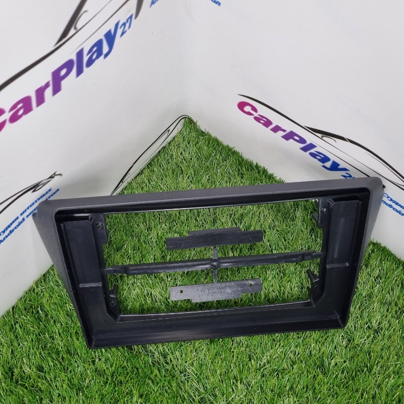 Переходная рамка магнитолы