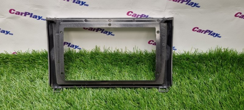 Переходная рамка магнитолы