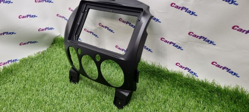 Переходная рамка магнитолы