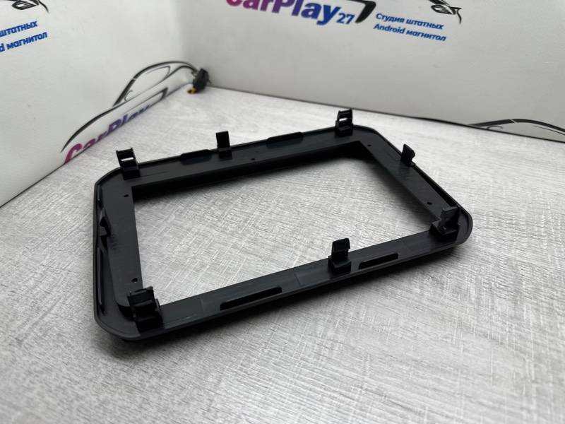 Переходная рамка магнитолы