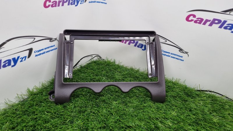 Переходная рамка магнитолы