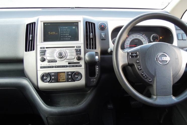 Переходная рамка магнитолы