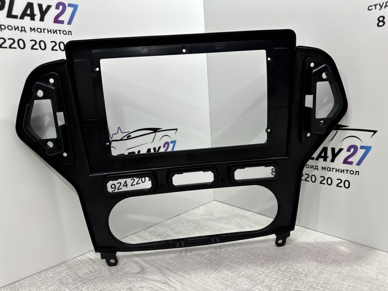 Переходная рамка магнитолы