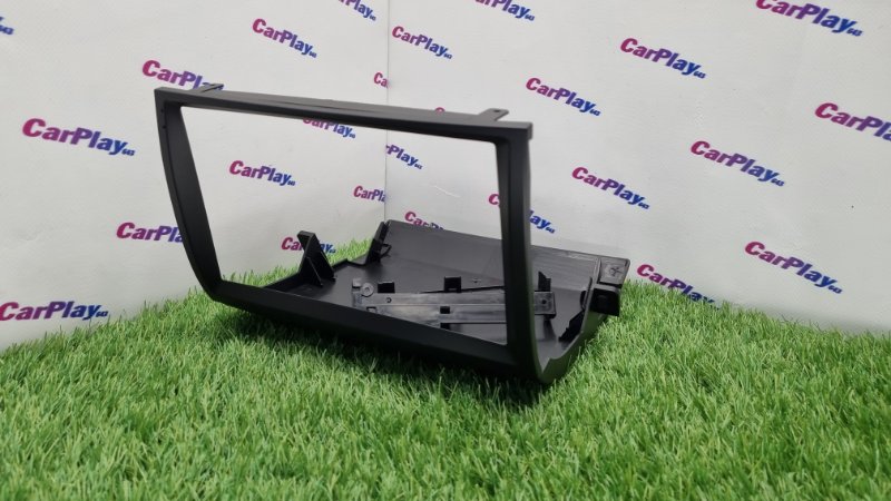 Переходная рамка магнитолы