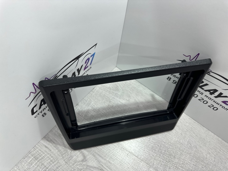 Переходная рамка магнитолы