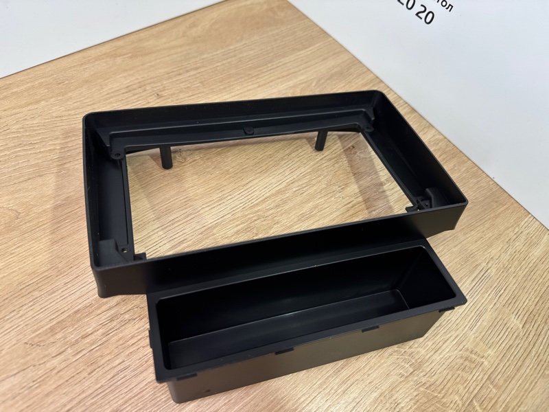 Переходная рамка магнитолы