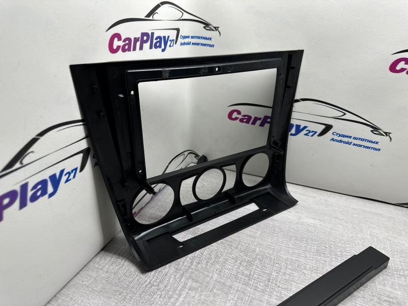 Переходная рамка магнитолы